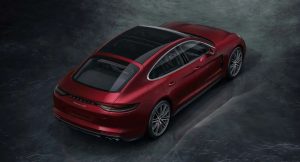 A First Look at the 2022 Porsche Panamera 4S